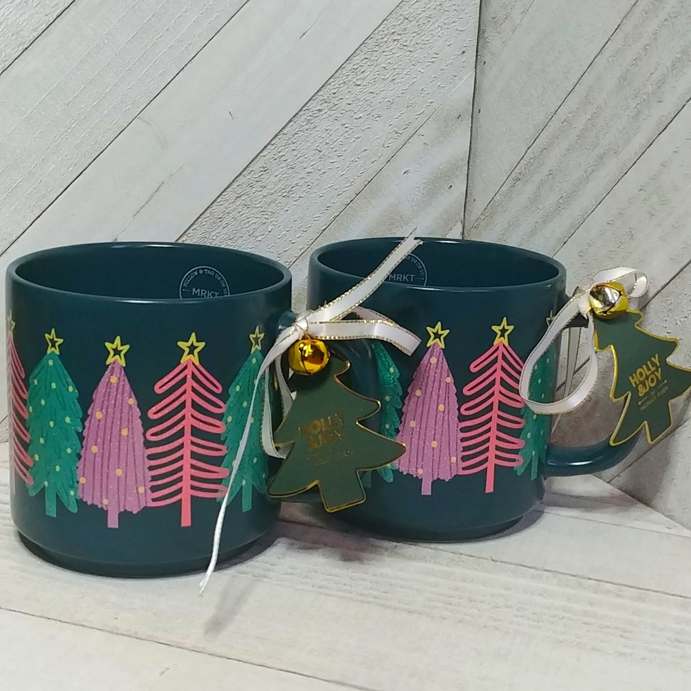 NWT Holly & Joy 2 Piece Set Christmas Tree Sparkly Shimmer Holiday Mugs